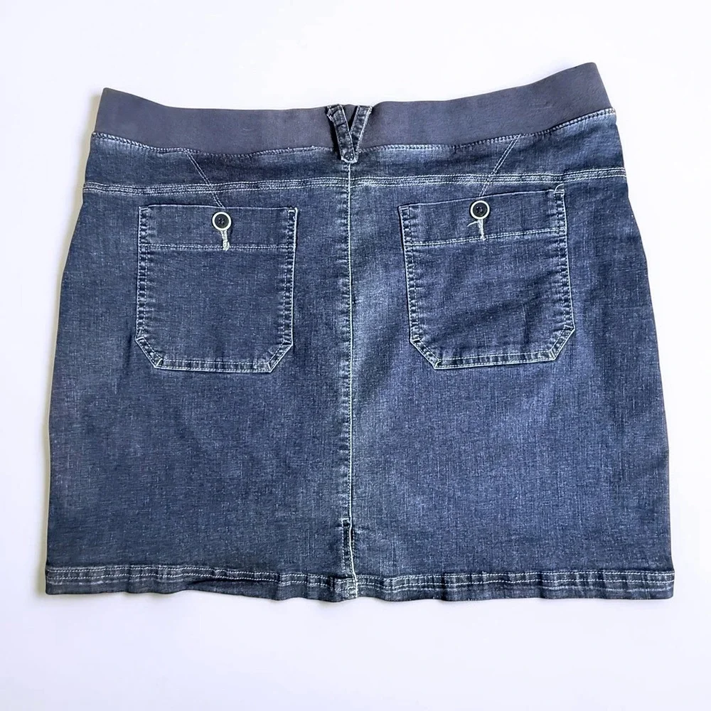 Lee Platinum Label Denim Mini Skirt Dark Wash Elastic Waist Size 14 Medium